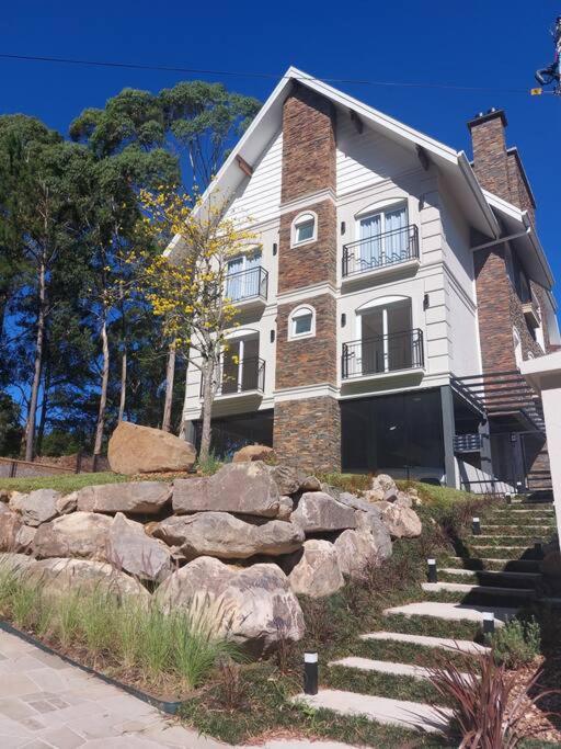 Pervoi Casa Ipe Apartment Gramado Exterior photo